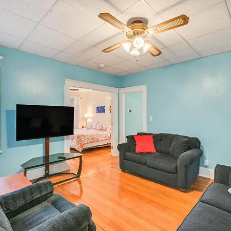 Medford Apartment Rental, 5 Mi To Downtown Boston